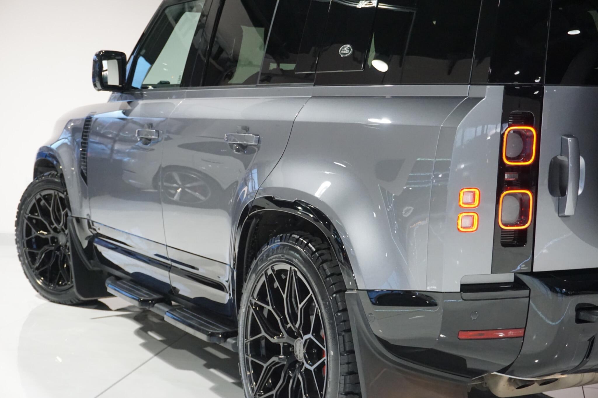 Land Rover Defender 110 3.0 D300 MHEV X SUV 5dr Diesel Auto 4WD Euro 6 (s/s) (300 ps)